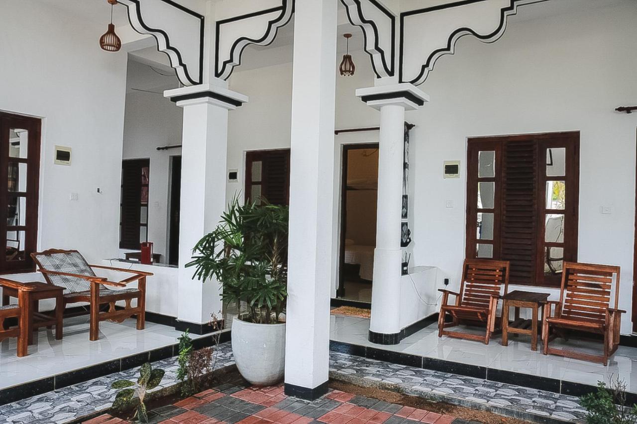 Sunset View Beach Hotel Arugam Bay Exterior foto